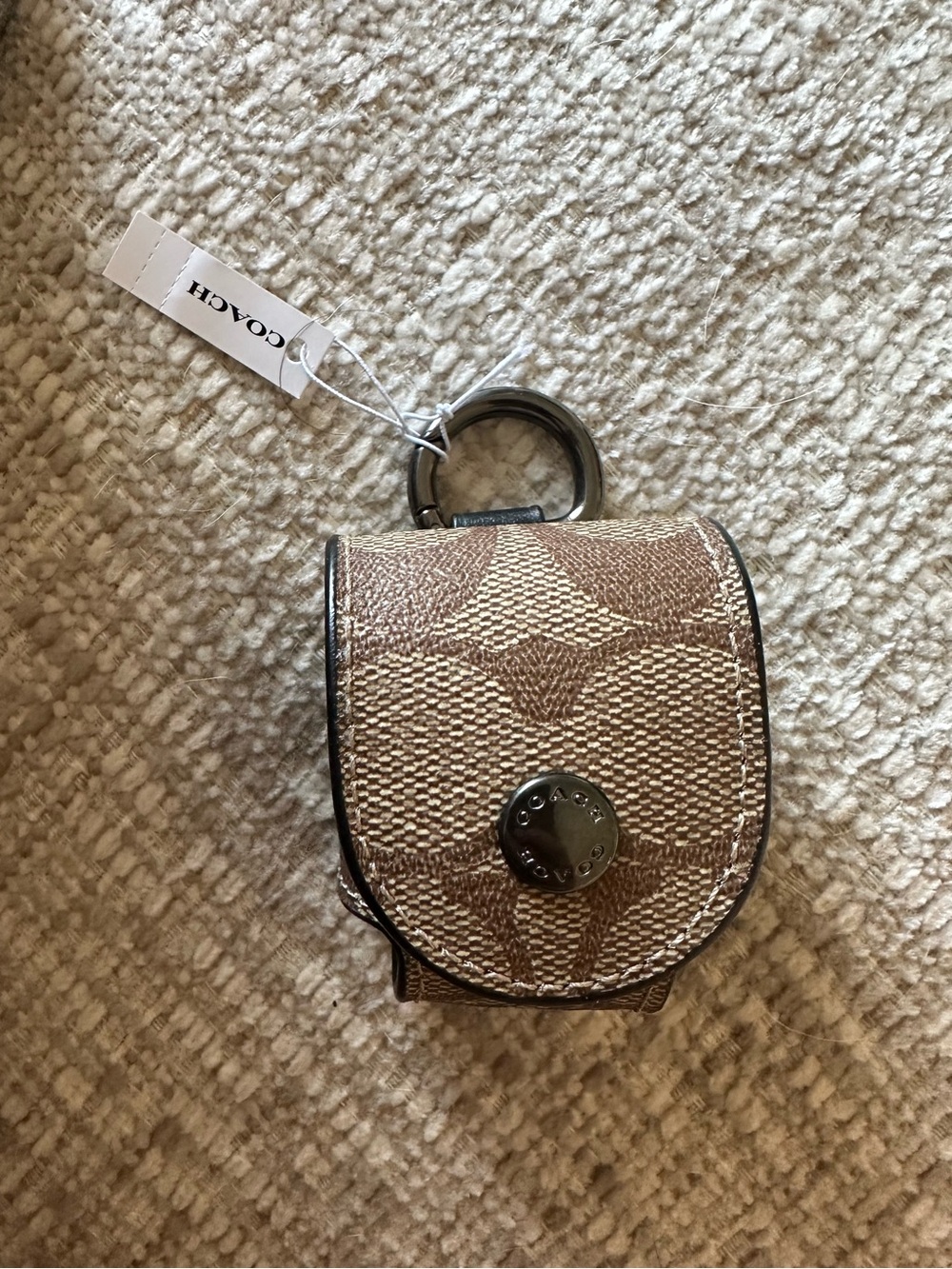 Coach Signature Canvas AirPods Case Bag Charm Keychain  🤎